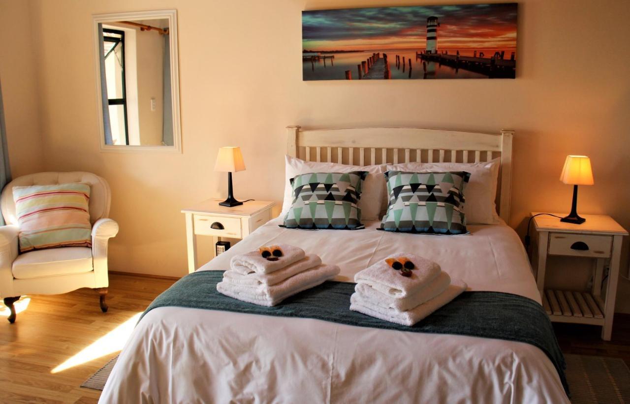 Tortoise Trail Lodge Langebaan Exterior photo