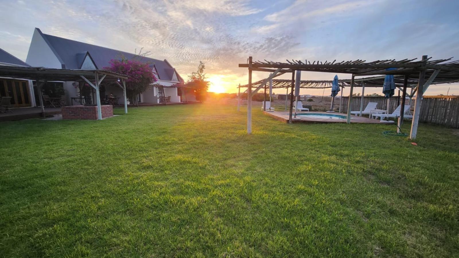 Tortoise Trail Lodge Langebaan Exterior photo
